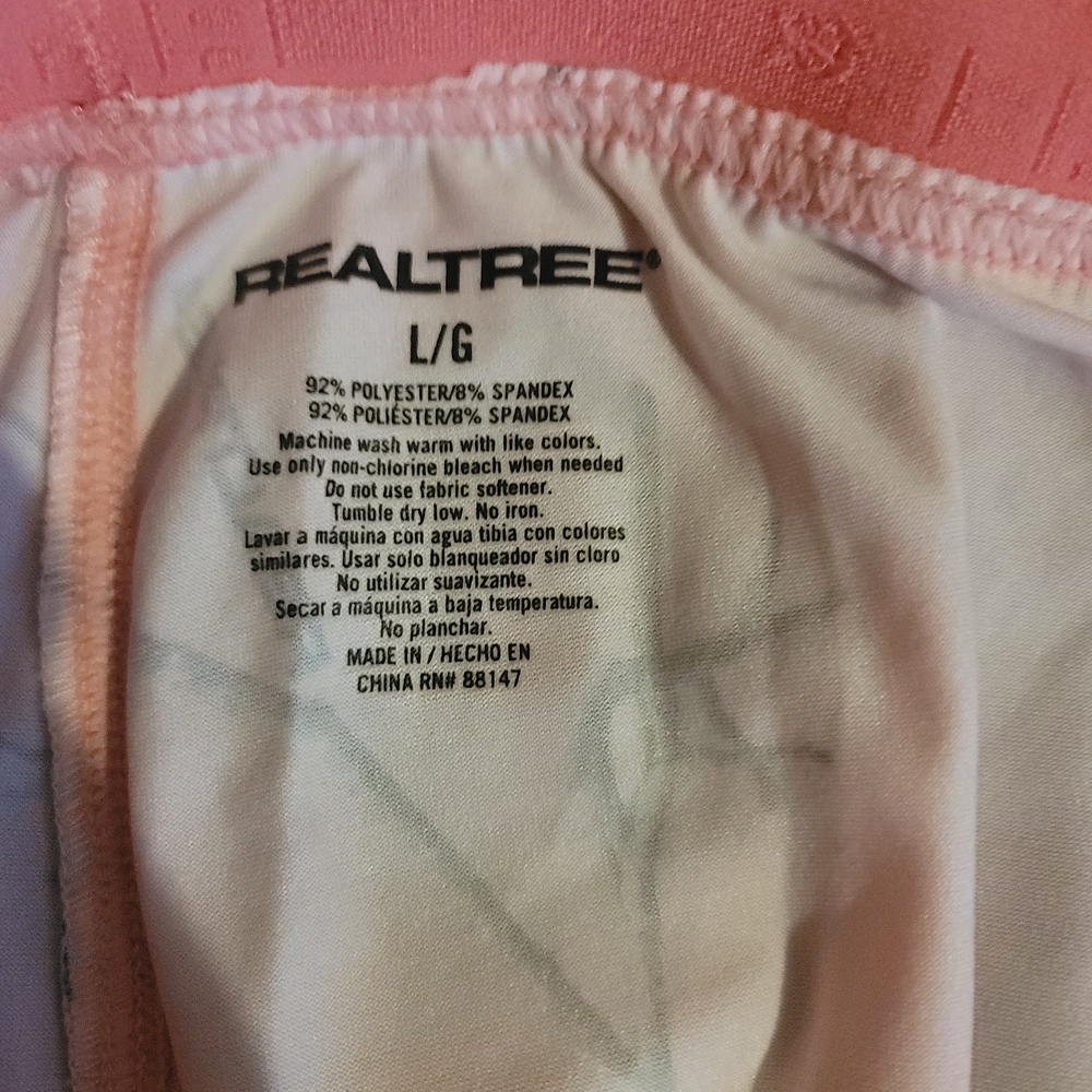 Realtree Pink Camouflage Baselayer Set - Picture 3 of 6
